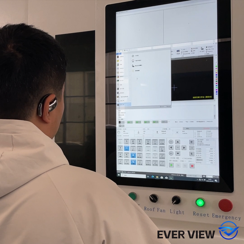 EVER VIEW ny generation av intelligenta laserskärmaskiner går online och uppgraderar fjärrövervakningskapaciteten för Industry 4.0-kompatibilitet.